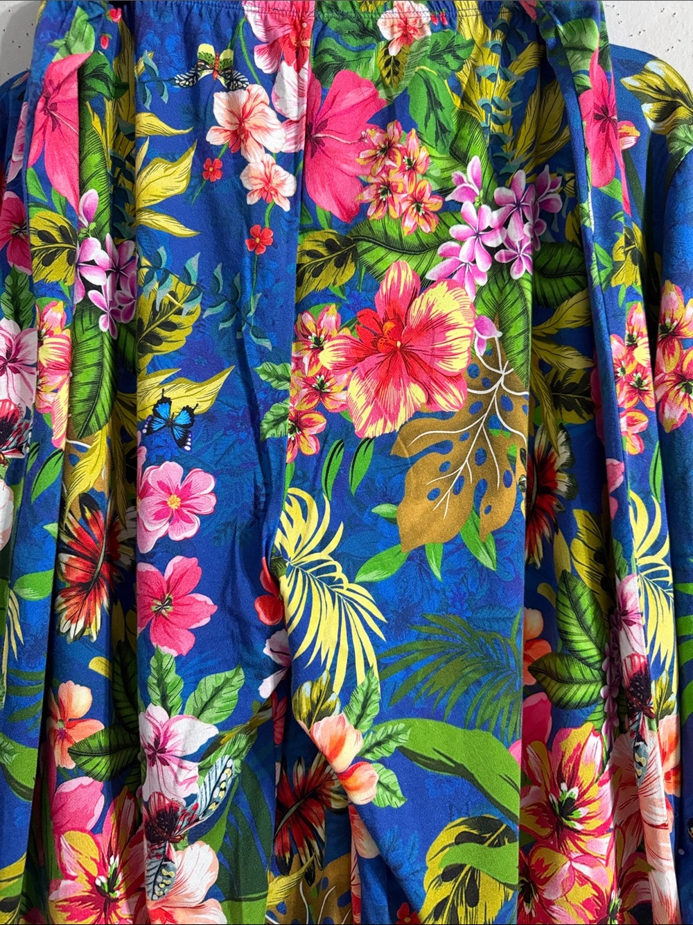 NWT Vibrant Floral Blue print Pajama Set(leaves & flowers) - Picture 3 of 5
